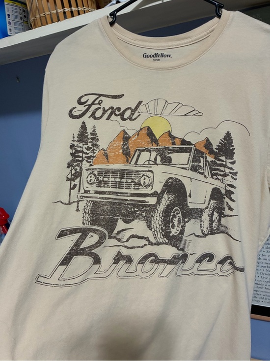 Ford Other - Ford Bronco Graphic Short-Sleeve Tee - Cream with Brown and Orange Print